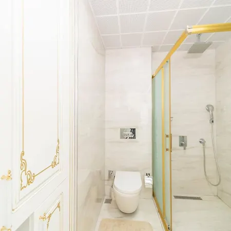 Vila Luxury In A Peaceful Neighborhood With Pool Antalya